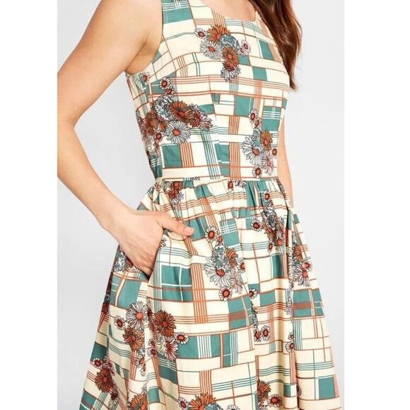 Modcloth Optimistic Effect Sleeveless Dress Floral Print Plus Size Geometric 2X - Picture 3 of 9